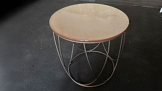 Rolf Benz|Couchtisch 8770-154|rund|Marrone metallic lackiert|Gestell pulverbeschichtet|Design Sale|Abverkauf|Grünbeck Einrichtungen Wien