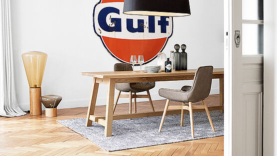 janua-esstisch-massivholz-bc-02-cantina-jogl-tisch-modern-rustikal-eiche-wenge-nussbaum-modern-design-grünbeck-gruenbeck-einrichtungen-wien-designhouse-interior-design-vienna-innenarchitekturbuero-wien-einrichtungshaus-moebelhaus-designmoebel-markenmoebel-kaufen