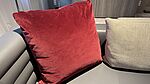 Das Walter Knoll Kissen in Samtbezug Harald red grape, Größe 55x55cm ist jetzt bei Grünbeck Einrichtungen im Design Sale zu einem reduzierten Preis günstig erhältlich.