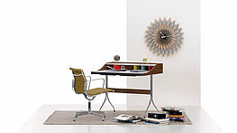 vitra-george-nelson-uhren-sunflower-clock-holz-natur-luxus-besonders-modern-grünbeck-gruenbeck-einrichtungen-wien-schauraum-haendler-designhouse-interior-design-vienna-innenarchitekturbuero-einrichtungshaus-moebelhaus-designmoebel-markenmoebel