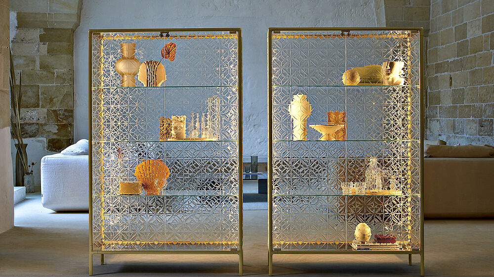 Fiam Italia Echo by Marcel Wanders | Glas Vitrine Led light | Gruenbeck Interiors Vienna Fiam Italia Echo by Marcel Wanders | Glas Vitrine Led light | Gruenbeck Interiors Vienna