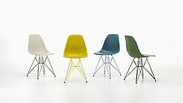 Der Eames Plastic Side Chair DSR ist jetzt bei Gruenbeck Einrichtungen in 1050 Wien erhaeltlich.
