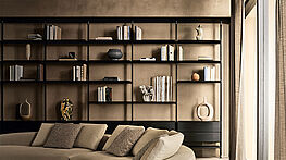 Lexington ist ein Poliform Wohnsystem für Wandregale oder Raumteiler. Erhältlich in verschiedenen individuell ausgeführten Lösungen bei Grünbeck Einrichtungen Wien