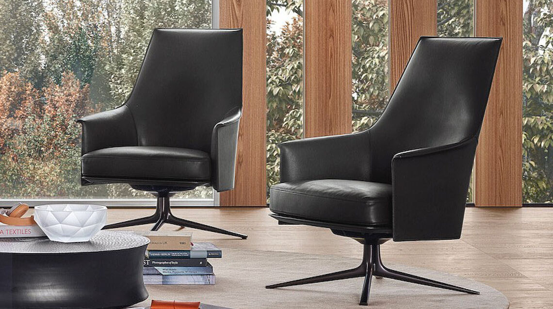 Der Stanford Lounge Chair von Poliform ist bei Gruenbeck Einrichtungen in 1050 Wien erhaeltlich.