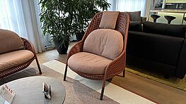 Der Dedon Ahnda Wing Chair Hochlehner ist jetzt bei Gruenbeck Einrichtungen im Abverkauf zu einem guenstigen Preis erhaeltlich.