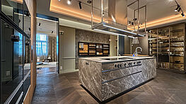 Gaggenau Expressive Küchengeräte | Poliform Alea Pro by Grünbeck Einrichtungen Wien