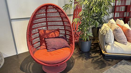 Talenti outdoor living Panama eggchair -Gruenbeck Vienna exhibition piece offer