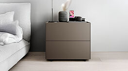 Interluebke Start Nr1 | Preiswerte Kommode mit 2 Schubkästen in Lack M69 Pardina | Bestellbar bei Gruenbeck Einrichtungen 1050 Wien