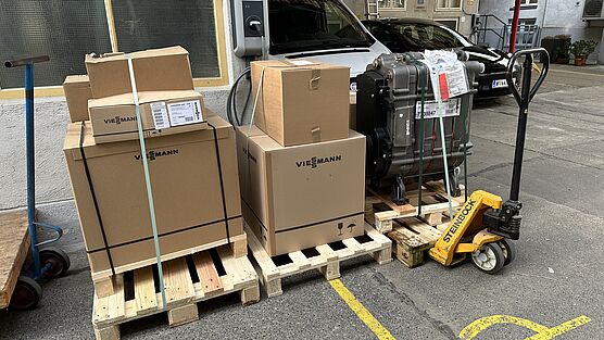 Oel Brennwertkessel Viessmann Vitorondens 200-T 107,3 kW mit Vitotronic im Abverkauf